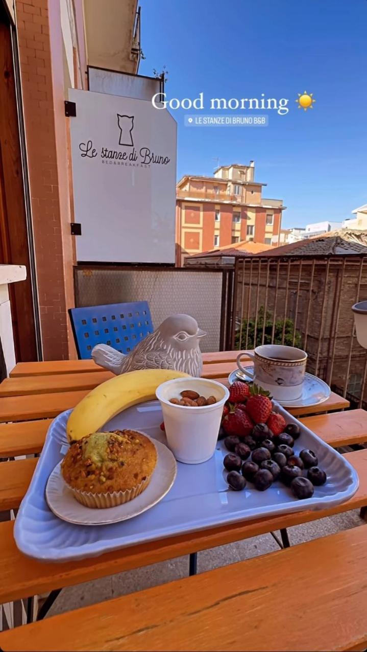 לינה וארוחת בוקר פסקרה Le Stanze Di Bruno מראה חיצוני תמונה
